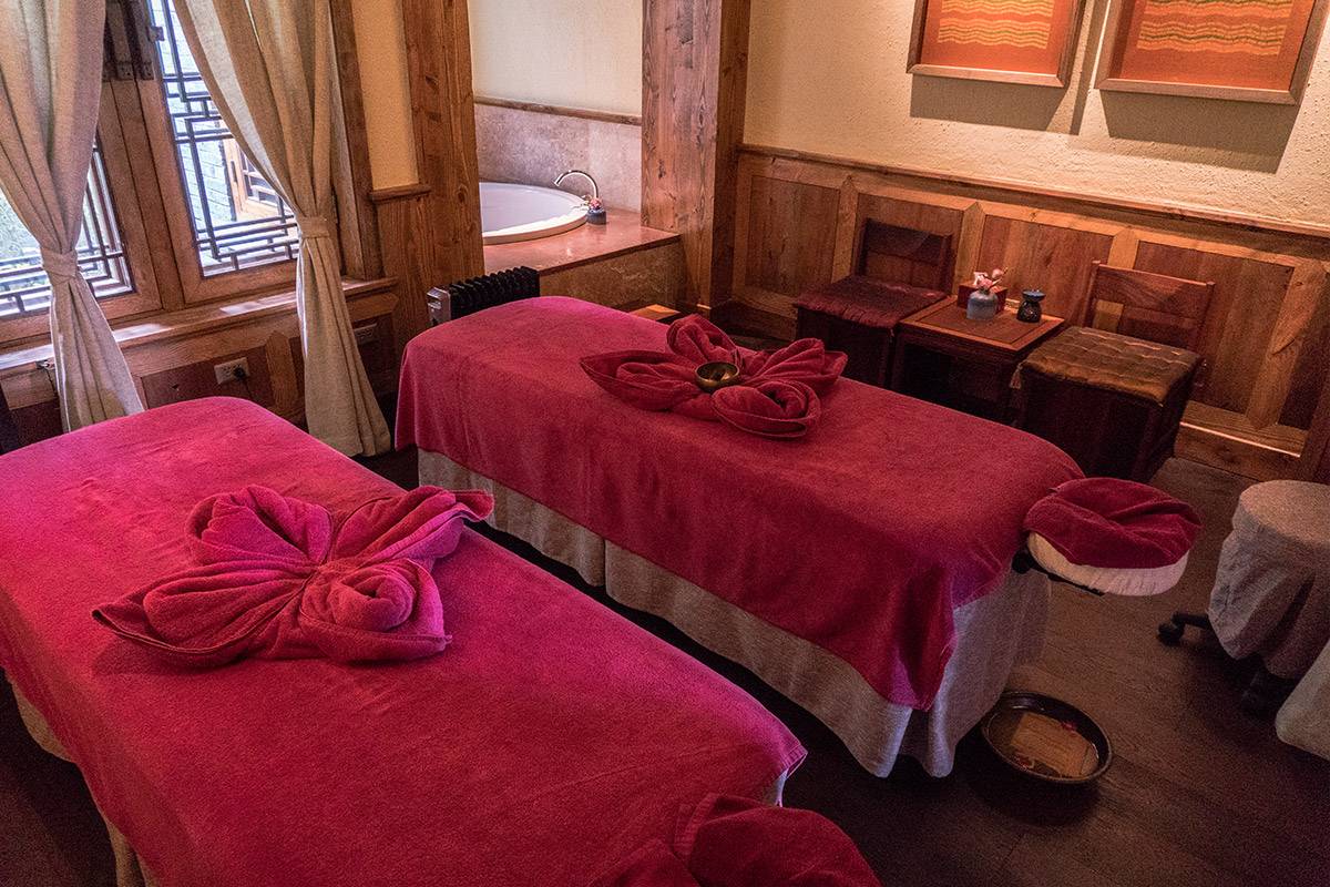 Spa treatment room at Songtsam Lodge Lijiang